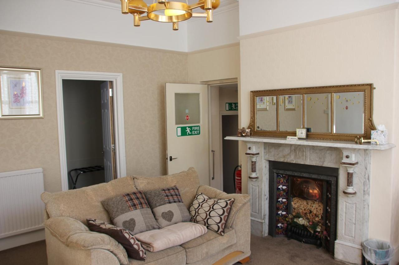 Ferienwohnung Candlelight Minehead Exterior foto